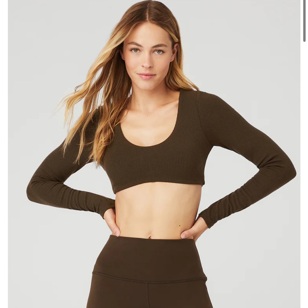 alo yoga defined ribbed long sleeve bra